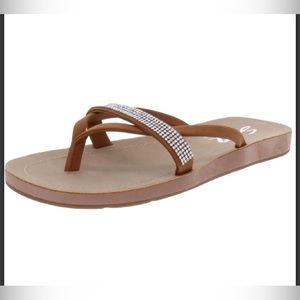 SEVEN7 BONDI CARAMEL FAUX LEATHER EMBELLISHED THONG SANDALS(brand new with tags)
